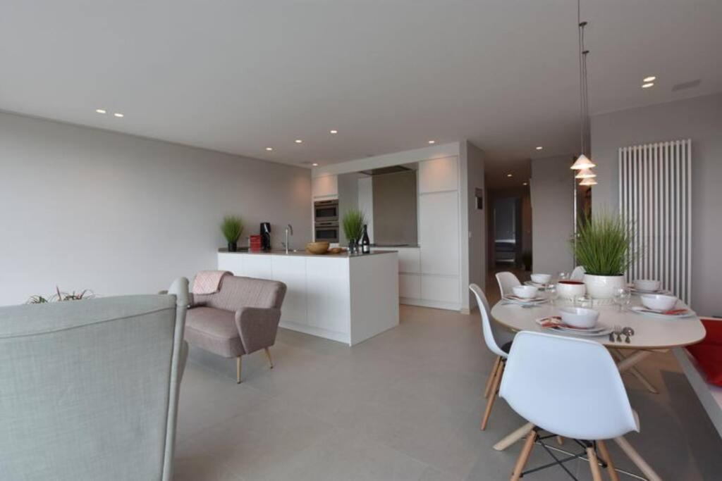 Luxe Apt In Centrum Bredene Overlooking The Dunes Екстериор снимка