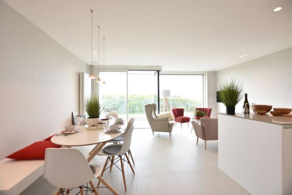 Luxe Apt In Centrum Bredene Overlooking The Dunes Екстериор снимка