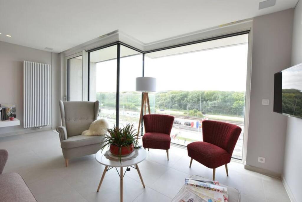 Luxe Apt In Centrum Bredene Overlooking The Dunes Екстериор снимка