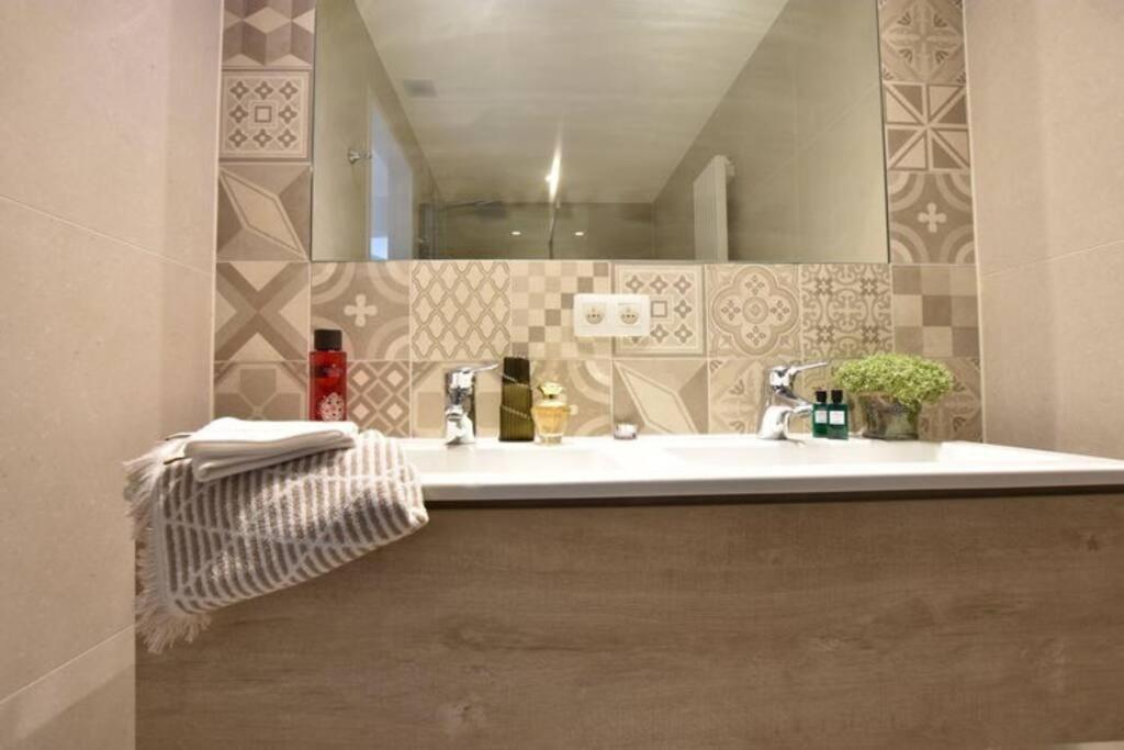 Luxe Apt In Centrum Bredene Overlooking The Dunes Екстериор снимка